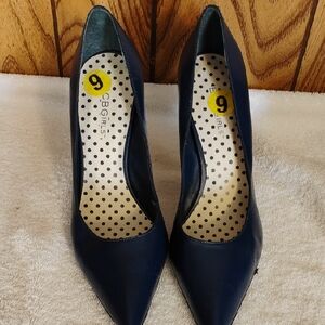BCBG Navy Pointed Toe Pumps for Women